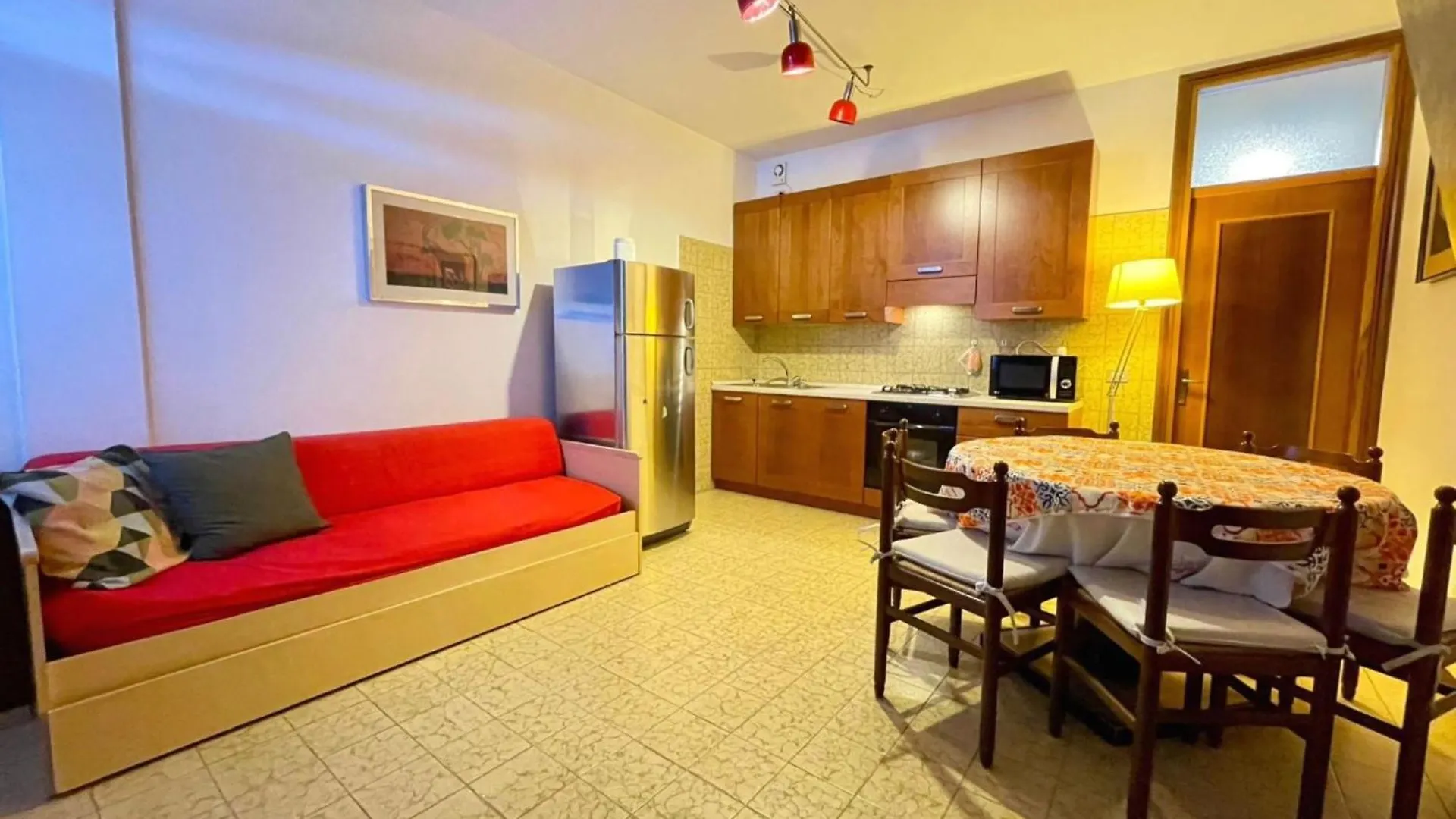 Large Apartment On 2 Floors Near The Beach By Beahostrentals Porto Santa Margherita di Caorle
